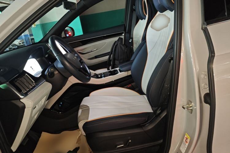 Used BYD Song PLUS New Energy 2023 Champion Edition DM-i 110KM Flagship Model Left Front Seat