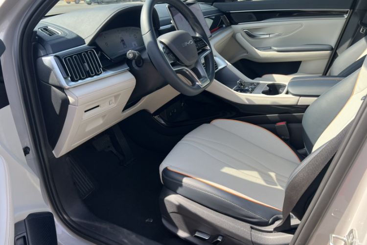 Used BYD Song PLUS New Energy 2023 Champion Edition DM-i 110KM Flagship PLUS Left Front Seat