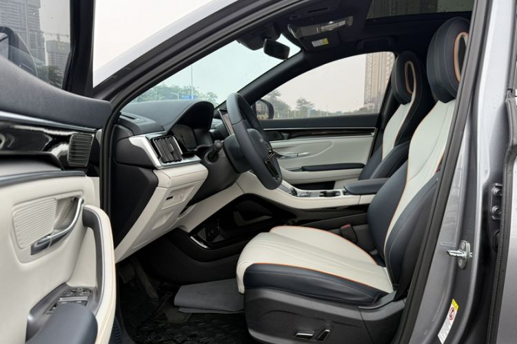 Used BYD Song PLUS New Energy 2023 Champion Edition DM-i 110KM Flagship Model Left Front Seat