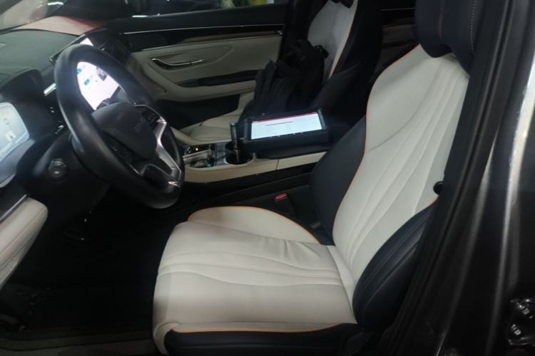 Used BYD Song PLUS New Energy 2023 Champion Edition DM-i 110KM Flagship PLUS Left Front Seat