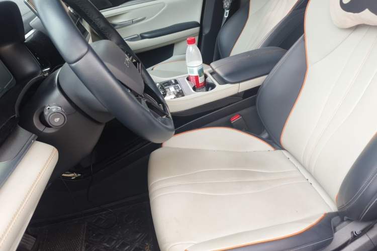 Used BYD Song PLUS New Energy 2023 Champion Edition DM-i 110KM Flagship Model Left Front Seat