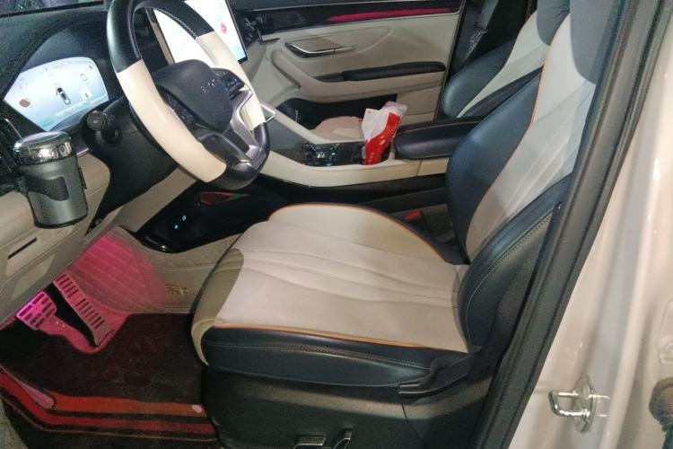 Used BYD Song PLUS New Energy 2023 Champion Edition DM-i 150KM Flagship PLUS Left Front Seat