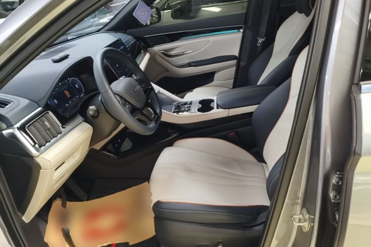 Used BYD Song PLUS New Energy 2023 Champion Edition DM-i 110KM Flagship Model Left Front Seat