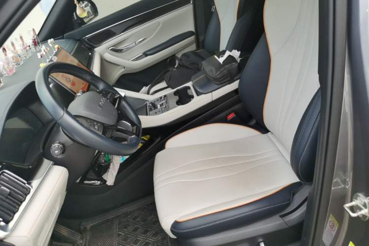 Used BYD Song PLUS New Energy 2023 Champion Edition DM-i 110KM Flagship Model Left Front Seat