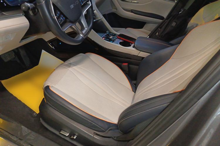 Used BYD Song PLUS New Energy 2023 Champion Edition DM-i 110KM Flagship PLUS Left Front Seat