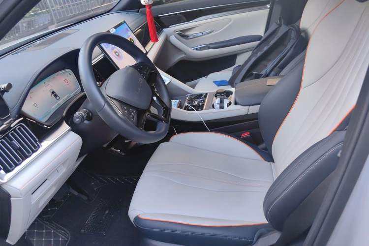 Used BYD Song PLUS New Energy 2023 Champion Edition DM-i 110KM Flagship Model Left Front Seat