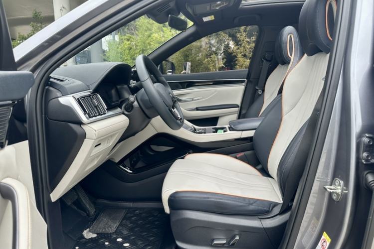 Used BYD Song PLUS New Energy 2023 Champion Edition DM-i 110KM Flagship Model Left Front Seat