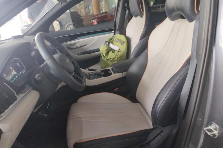 Used BYD Song PLUS New Energy 2023 Champion Edition DM-i 110KM Flagship Model Left Front Seat