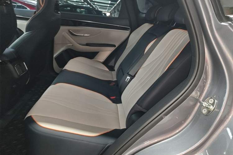 Used BYD Song PLUS New Energy 2023 Champion Edition DM-i 110KM Flagship Model Left Rear Seat