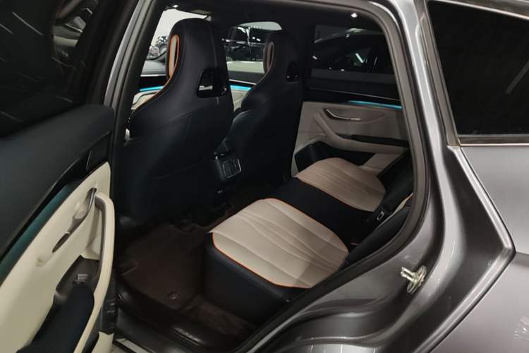 Used BYD Song PLUS New Energy 2023 Champion Edition DM-i 110KM Flagship Model Left Rear Seat