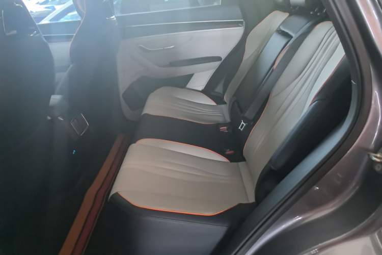 Used BYD Song PLUS New Energy 2023 Champion Edition DM-i 110KM Flagship PLUS Left Rear Seat