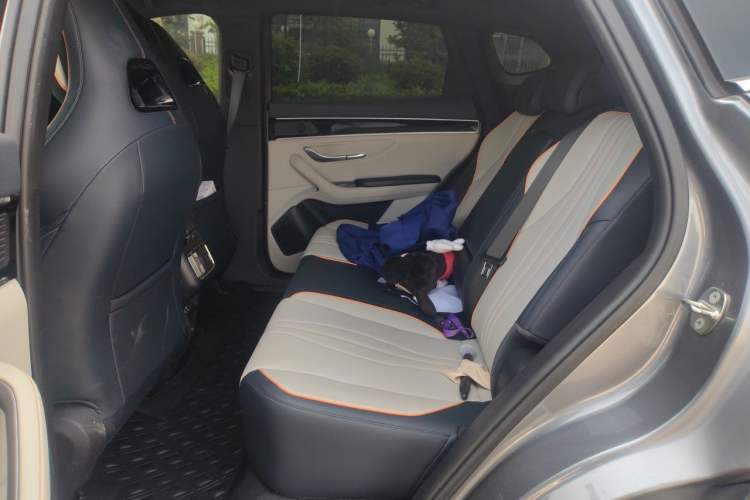 Used BYD Song PLUS New Energy 2023 Champion Edition DM-i 110KM Flagship Model Left Rear Seat