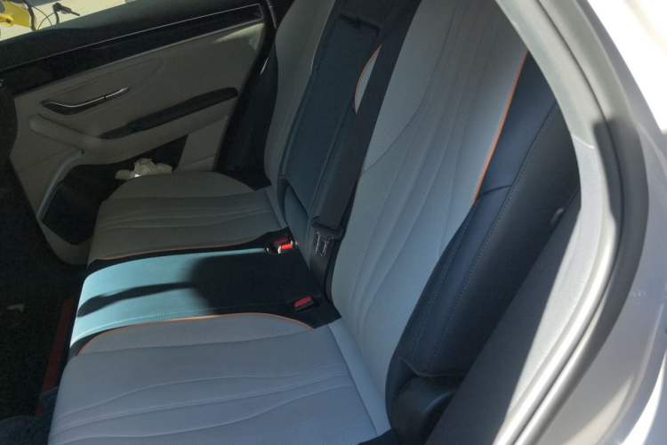 Used BYD Song PLUS New Energy 2023 Champion Edition DM-i 150KM Flagship PLUS Left Rear Seat