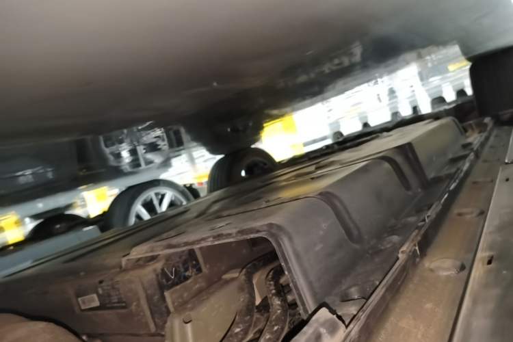 Used BYD Song PLUS New Energy 2023 Champion Edition DM-i 110KM Flagship Model Left Side Sill