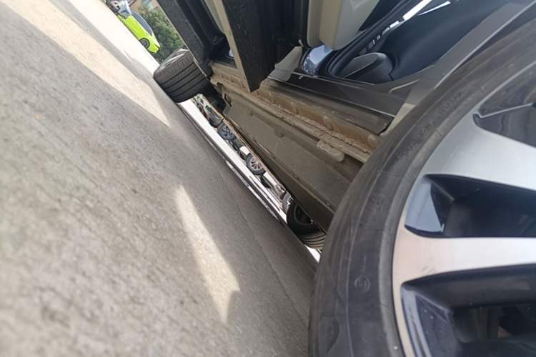 Used BYD Song PLUS New Energy 2023 Champion Edition EV 605KM Flagship PLUS Left Side Sill