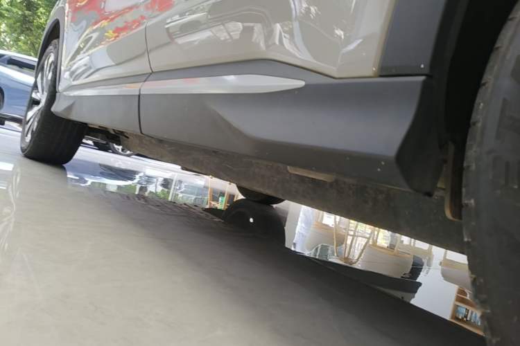 Used BYD Song PLUS New Energy 2023 Champion Edition EV 605KM Flagship PLUS Left Side Sill