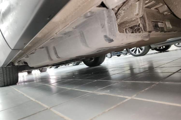 Used BYD Song PLUS New Energy 2023 Champion Edition DM-i 110KM Flagship Model Left Side Sill