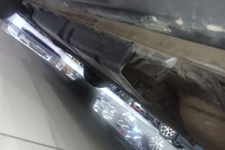 Used BYD Song PLUS New Energy 2023 Champion Edition DM-i 110KM Flagship PLUS Left Side Sill