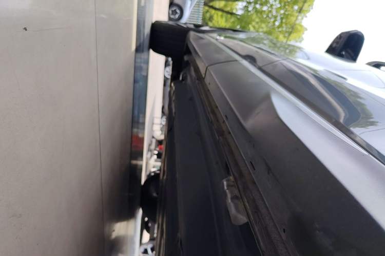 Used BYD Song PLUS New Energy 2023 Champion Edition EV 520KM Flagship Model Left Side Sill