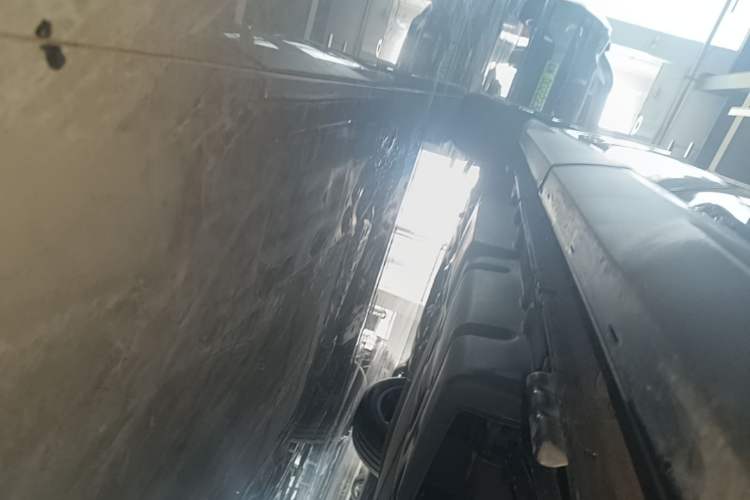Used BYD Song PLUS New Energy 2023 Champion Edition DM-i 110KM Flagship Model Left Side Sill