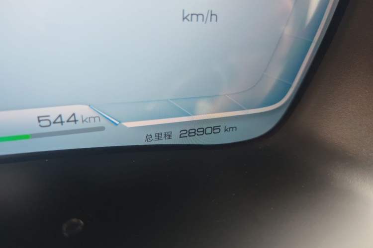 Used BYD Song PLUS New Energy 2023 Champion Edition DM-i 110KM Flagship Model Odometer Close Up
