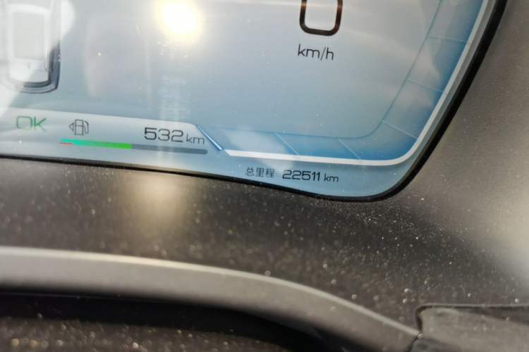 Used BYD Song PLUS New Energy 2023 Champion Edition DM-i 110KM Flagship Model Odometer Close Up