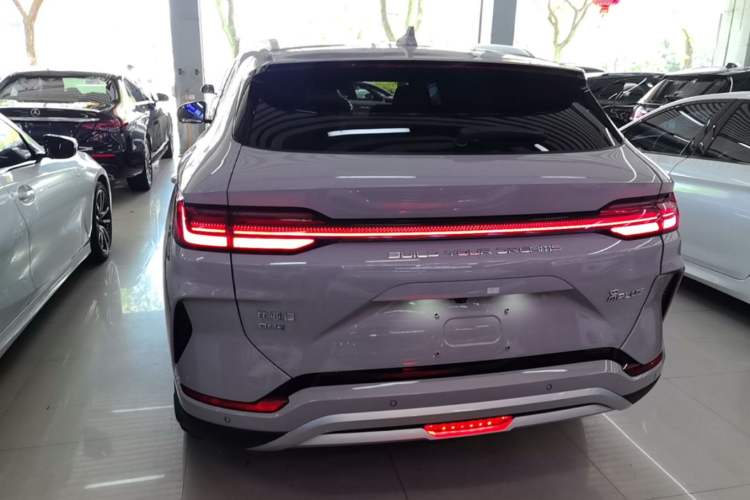 Used BYD Song PLUS New Energy 2023 Champion Edition DM-i 110KM Flagship PLUS Rear