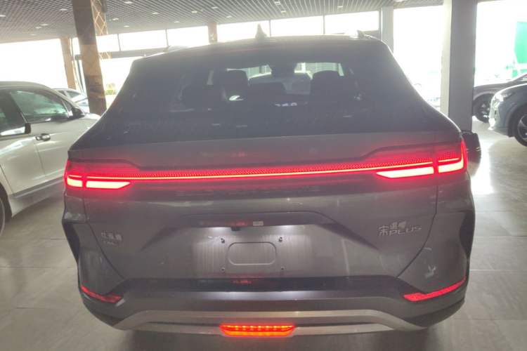 Used BYD Song PLUS New Energy 2023 Champion Edition DM-i 110KM Flagship Model Rear