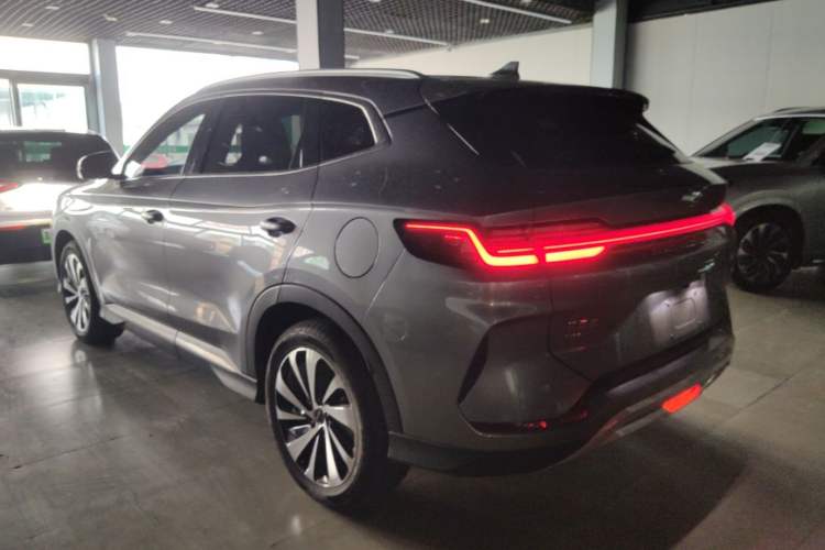 Used BYD Song PLUS New Energy 2023 Champion Edition DM-i 110KM Flagship Model Rear Left 45 Deg