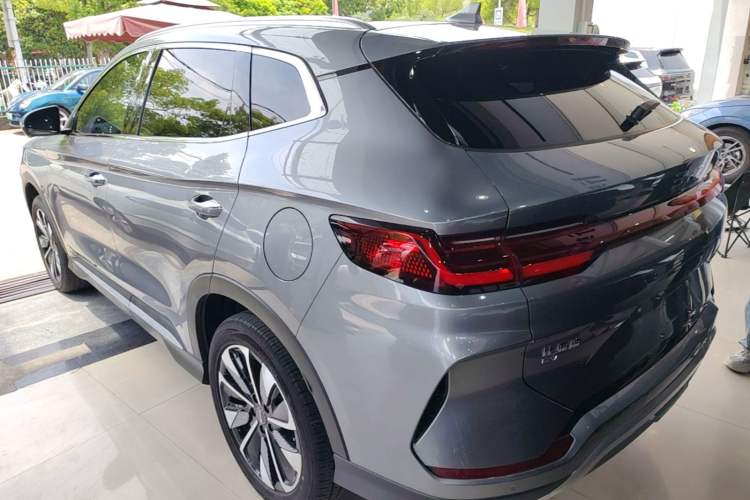 Used BYD Song PLUS New Energy 2023 Champion Edition EV 520KM Flagship Model Rear Left 45 Deg