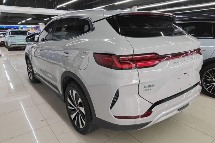 Used BYD Song PLUS New Energy 2023 Champion Edition DM-i 150KM Flagship PLUS Rear Left 45 Deg