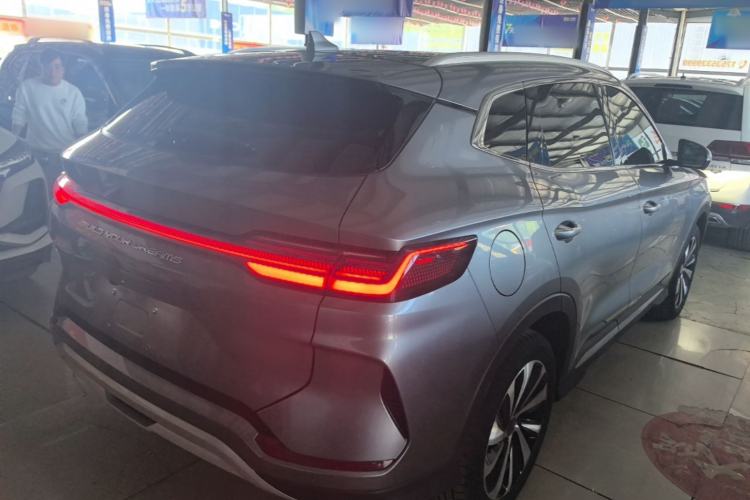 Used BYD Song PLUS New Energy 2023 Champion Edition DM-i 110KM Flagship PLUS Rear Right 45 Deg