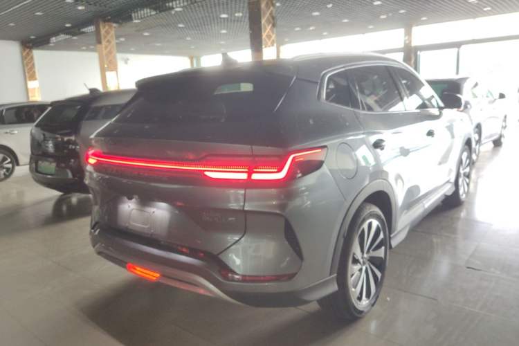 Used BYD Song PLUS New Energy 2023 Champion Edition DM-i 110KM Flagship Model Rear Right 45 Deg