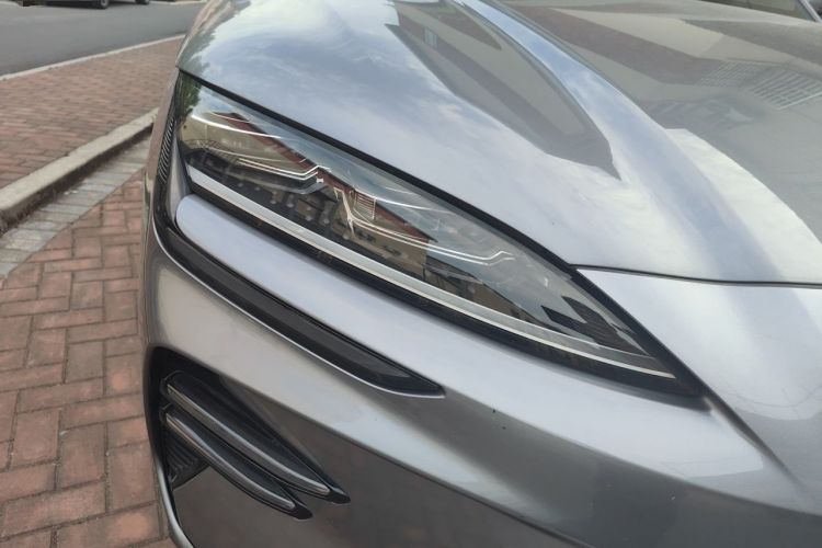 Used BYD Song PLUS New Energy 2023 Champion Edition DM-i 150KM Flagship PLUS Right Front Headlight