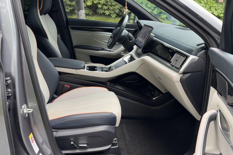 Used BYD Song PLUS New Energy 2023 Champion Edition DM-i 110KM Flagship PLUS Right Front Seat