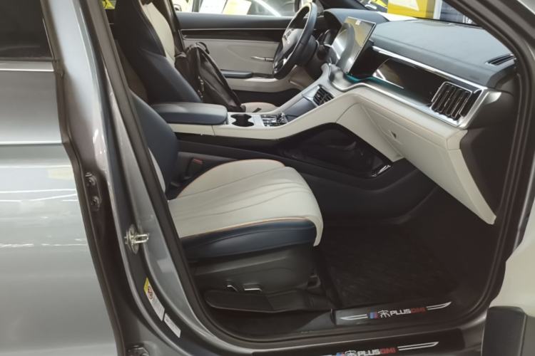 Used BYD Song PLUS New Energy 2023 Champion Edition DM-i 110KM Flagship PLUS Right Front Seat