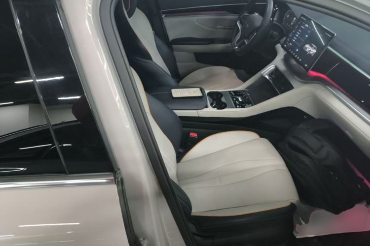 Used BYD Song PLUS New Energy 2023 Champion Edition DM-i 110KM Flagship PLUS Right Front Seat