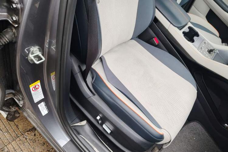Used BYD Song PLUS New Energy 2023 Champion Edition EV 520KM Prestige Model Right Front Seat