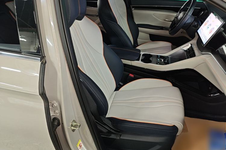 Used BYD Song PLUS New Energy 2023 Champion Edition DM-i 110KM Flagship Model Right Front Seat