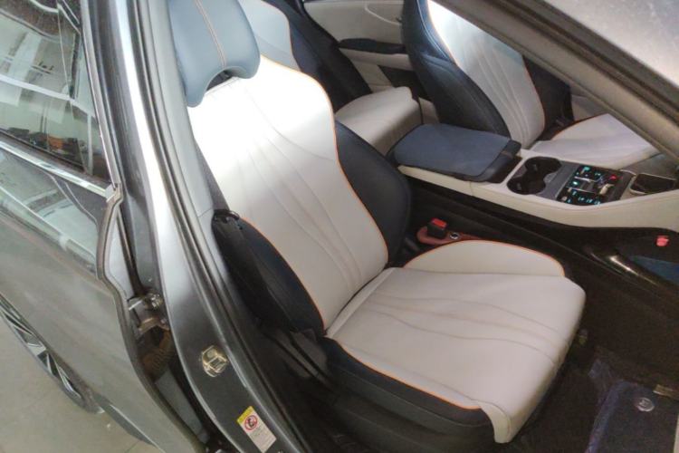 Used BYD Song PLUS New Energy 2023 Champion Edition DM-i 110KM Flagship Model Right Front Seat