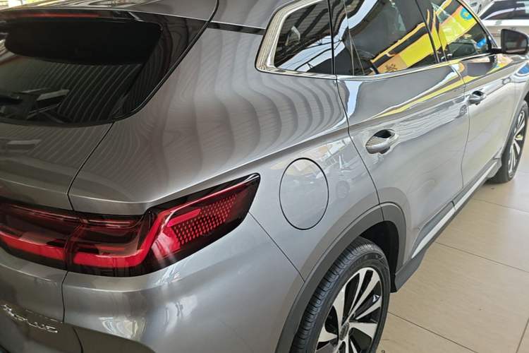 Used BYD Song PLUS New Energy 2023 Champion Edition DM-i 110KM Flagship PLUS Right Rear Taillight