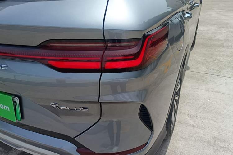Used BYD Song PLUS New Energy 2023 Champion Edition EV 605KM Flagship PLUS Right Rear Taillight