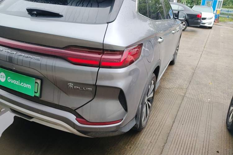 Used BYD Song PLUS New Energy 2023 Champion Edition EV 520KM Prestige Model Right Rear Taillight