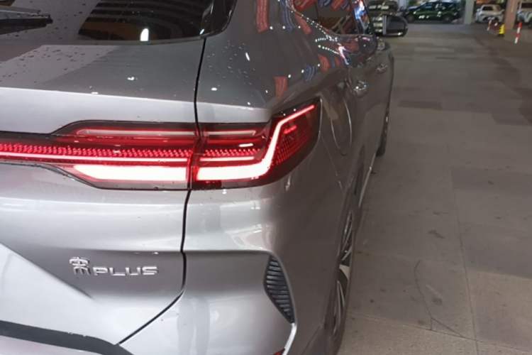 Used BYD Song PLUS New Energy 2023 Champion Edition DM-i 150KM Flagship PLUS Right Rear Taillight