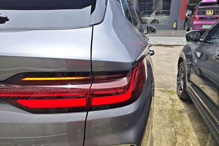 Used BYD Song PLUS New Energy 2023 Champion Edition DM-i 110KM Flagship PLUS Right Rear Taillight