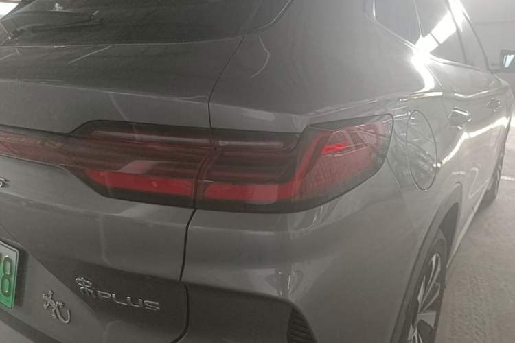 Used BYD Song PLUS New Energy 2023 Champion Edition EV 605KM Flagship PLUS Right Rear Taillight