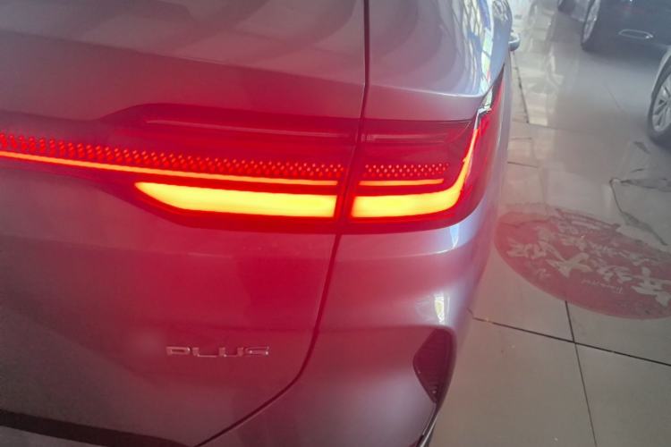 Used BYD Song PLUS New Energy 2023 Champion Edition DM-i 110KM Flagship PLUS Right Rear Taillight