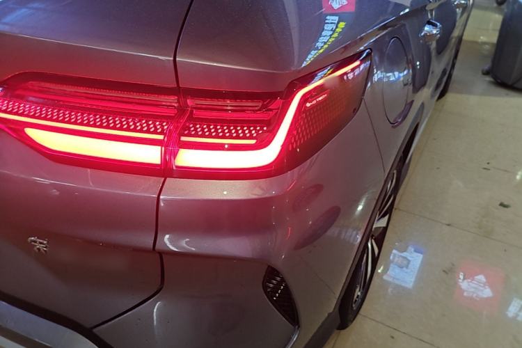 Used BYD Song PLUS New Energy 2023 Champion Edition DM-i 110KM Flagship Model Right Rear Taillight
