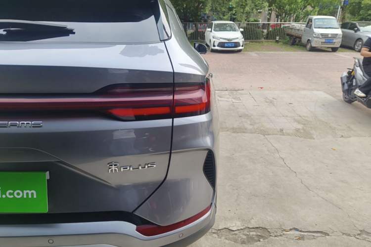Used BYD Song PLUS New Energy 2023 Champion Edition DM-i 110KM Flagship PLUS Right Rear Taillight