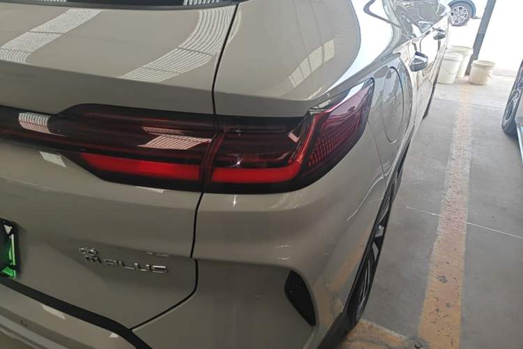 Used BYD Song PLUS New Energy 2023 Champion Edition DM-i 110KM Flagship Model Right Rear Taillight